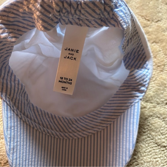 Janie and Jack nautical striped hat. Size 18 to 24 Months. 💙⚓️ - Picture 5 of 7